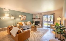 Cozy Sedona Retreat - Pool, Spa, Pickleball
